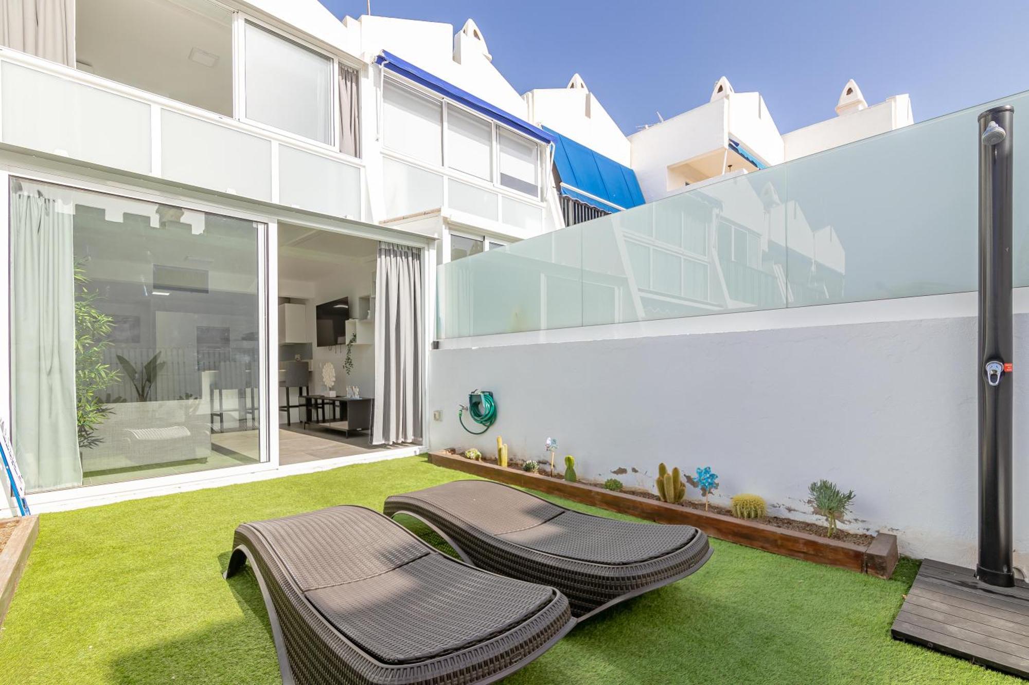 Villa Alessandra, Your Private Garden! Maspalomas  Buitenkant foto