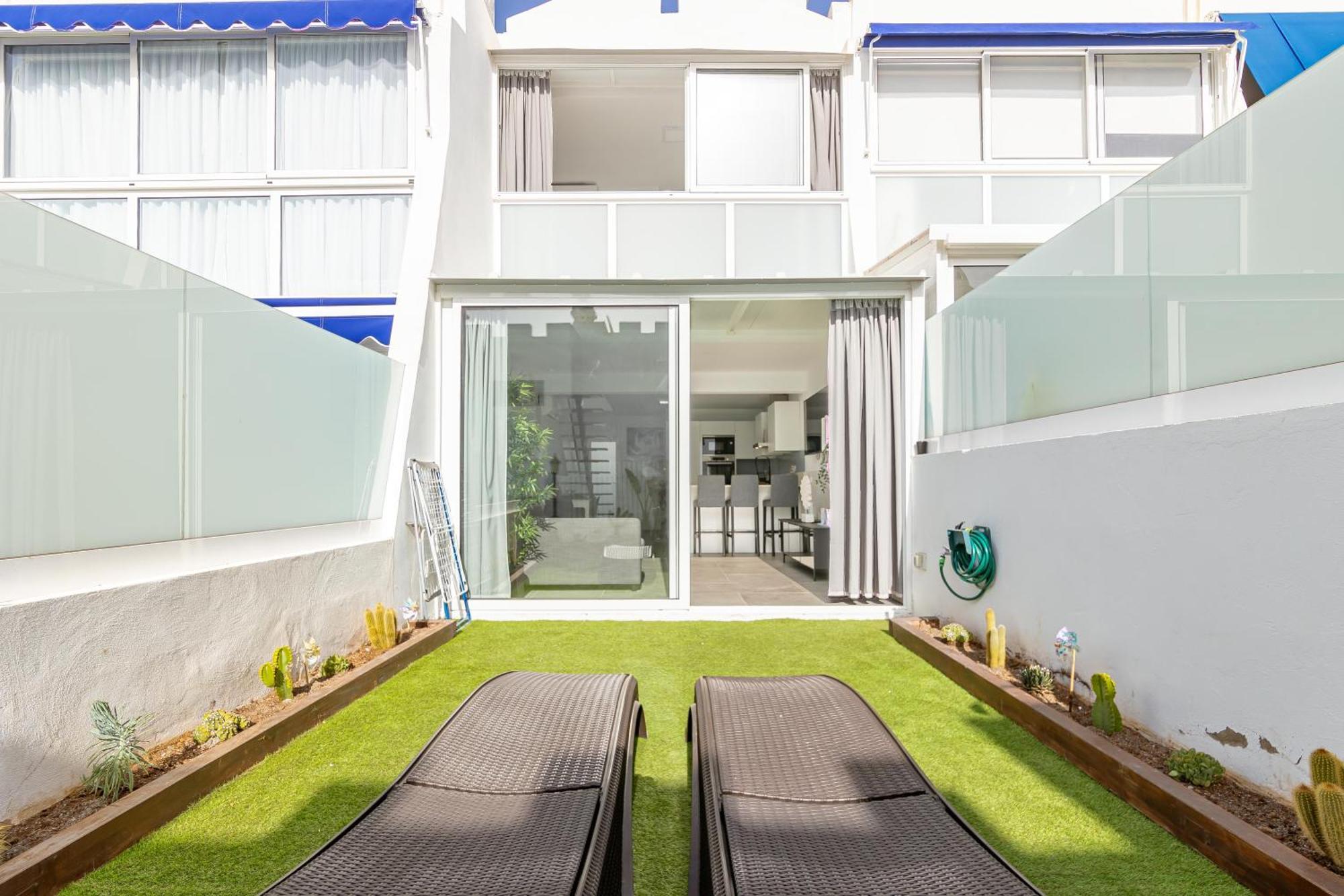 Villa Alessandra, Your Private Garden! Maspalomas  Buitenkant foto